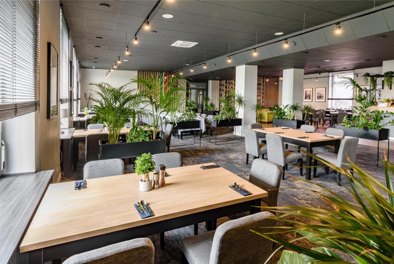 Hotel Ior Poznań Extérieur photo