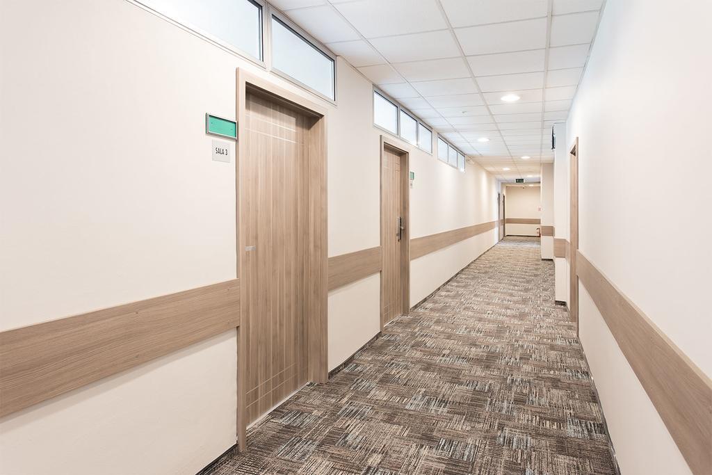 Hotel Ior Poznań Extérieur photo